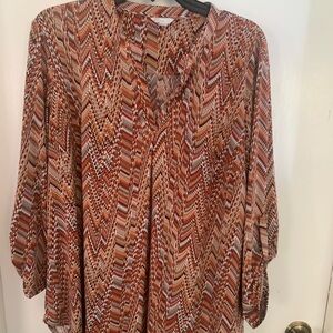 Long sleeves lightweight neutral blouse